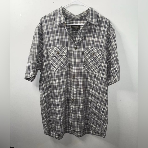 Eddie Bauer Button Up Shirt Men’s Cotton Casual Short Sleeve Plaid Outdoor - Picture 1 of 4